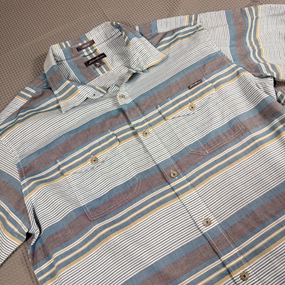 Eddie Bauer Button Up Shirt Large‎ Blue Striped Classic Fit Cotton Short Sleeve